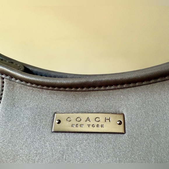 Vintage Coach Neo Crescent Bag Gray Made in Mexico - Picture 5 of 11